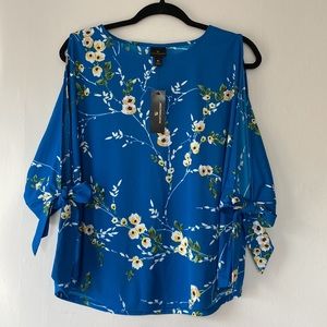 Cut out sleeve blouse